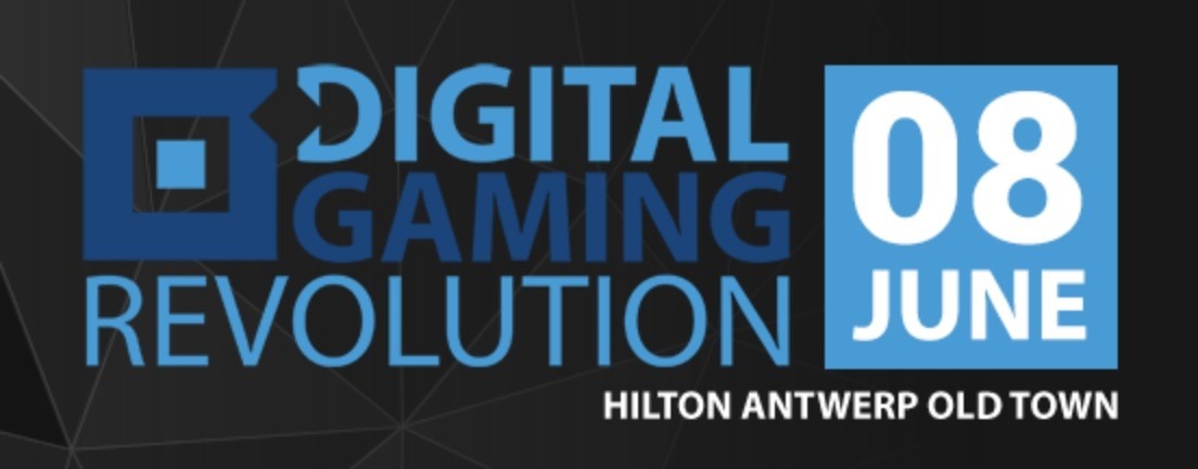 Arnaut Kint speaking about eSports at the Digital Gaming Revolution Conference